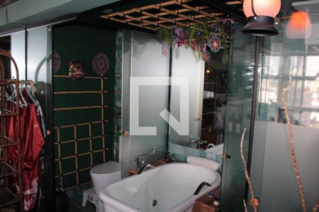 Banheiro Social de kitnet/studio à venda com 1 quarto, 37m² em Centro Histórico de São Paulo, São Paulo