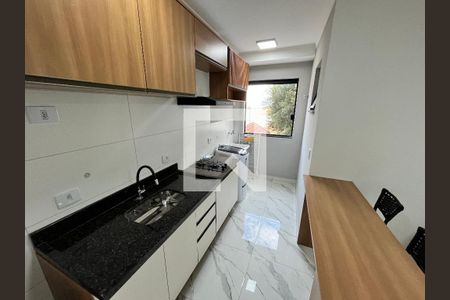 Sala/Cozinha de apartamento para alugar com 1 quarto, 30m² em Parque Peruche, São Paulo