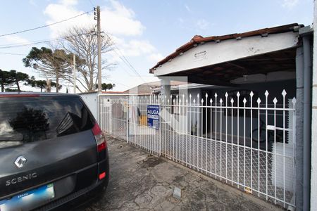 Fachada de casa de condomínio para alugar com 2 quartos, 60m² em São Braz, Curitiba
