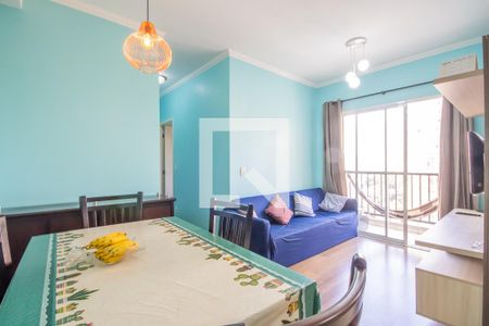 Sala de apartamento para alugar com 2 quartos, 51m² em Umuarama, Osasco