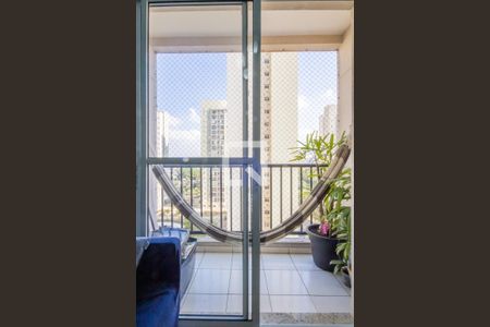 Sacada de apartamento para alugar com 2 quartos, 51m² em Umuarama, Osasco