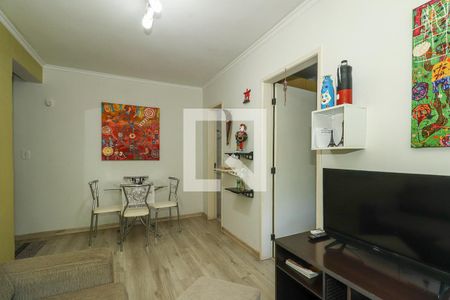 Sala de apartamento para alugar com 1 quarto, 43m² em Jardim Lindóia, Porto Alegre