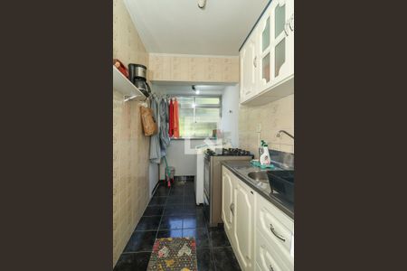 Cozinha e Área de Serviço de apartamento para alugar com 1 quarto, 43m² em Jardim Lindóia, Porto Alegre