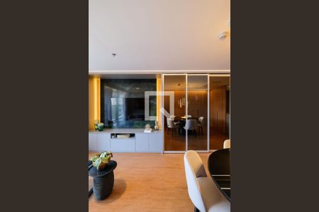 Sala de apartamento para alugar com 1 quarto, 68m² em Vila Olímpia, São Paulo