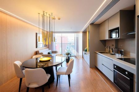 Sala de apartamento para alugar com 1 quarto, 68m² em Vila Olímpia, São Paulo