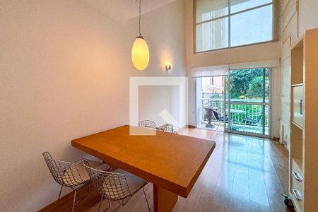 Sala de apartamento para alugar com 1 quarto, 48m² em Moema, São Paulo