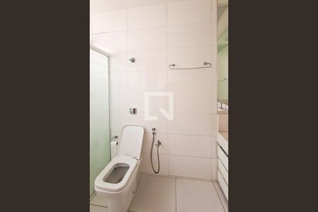 Banheiro da Suíte de apartamento para alugar com 5 quartos, 395m² em Santa Efigênia, Belo Horizonte