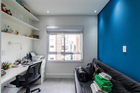 Quarto de apartamento à venda com 2 quartos, 93m² em Vila Suzana, São Paulo