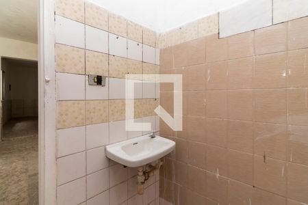 Banheiro da Casa 1 de casa à venda com 15 quartos, 460m² em Vila Amalia (zona Norte), São Paulo