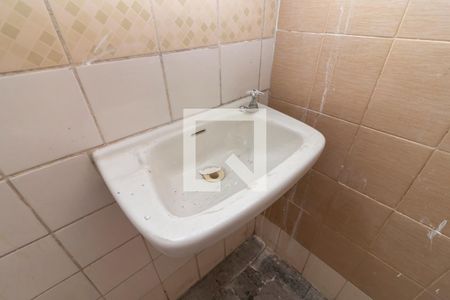 Banheiro da Casa 1 de casa à venda com 15 quartos, 460m² em Vila Amalia (zona Norte), São Paulo