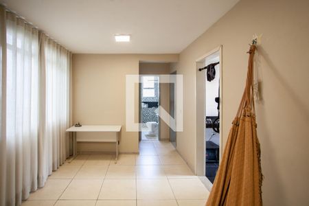 Sala de apartamento à venda com 2 quartos, 50m² em Manacás, Belo Horizonte