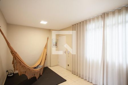 Sala de apartamento à venda com 2 quartos, 50m² em Manacás, Belo Horizonte