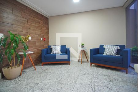 Hall de Entrada  de apartamento para alugar com 2 quartos, 79m² em São João, Porto Alegre