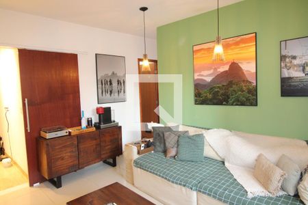 Sala de apartamento para alugar com 2 quartos, 90m² em Vila Valqueire, Rio de Janeiro