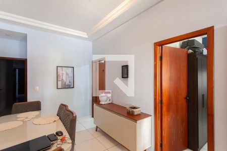 Sala 1 de casa à venda com 3 quartos, 180m² em Jardim Atlântico, Belo Horizonte
