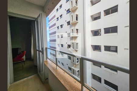 Varanda de apartamento para alugar com 2 quartos, 70m² em Vila Luis Antonio, Guarujá