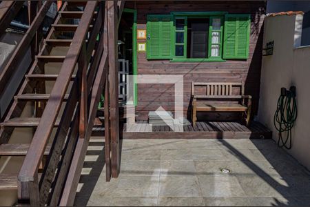 Garagem de kitnet/studio para alugar com 1 quarto, 37m² em Lagoa Pequena, Florianópolis