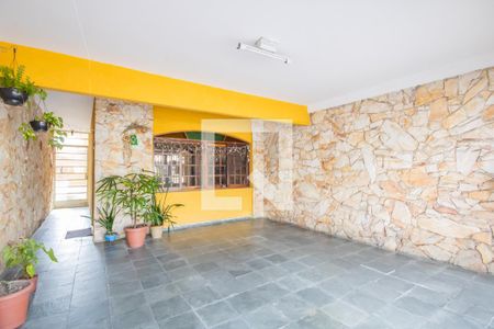Garagem de casa à venda com 3 quartos, 144m² em Vila Borali, Osasco