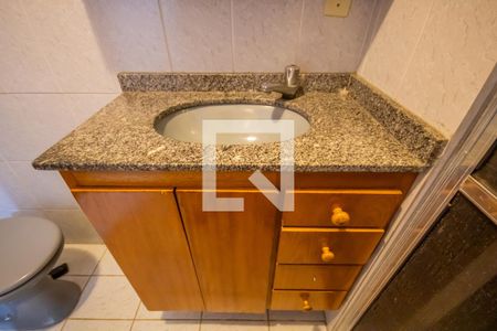 Banheiro da Suíte 2 de casa à venda com 3 quartos, 144m² em Vila Borali, Osasco