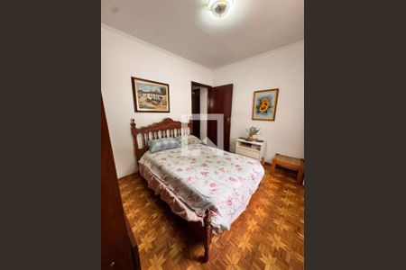 Casa à venda com 3 quartos, 242m² em Vila Gomes, São Paulo