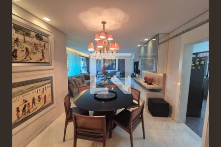 Apartamento à venda com 4 quartos, 180m² em Funcionários, Belo Horizonte