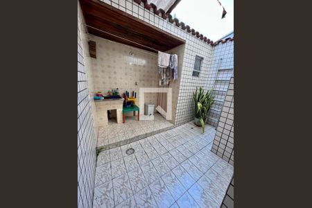 Casa à venda com 2 quartos, 96m² em Jardim do Mar, São Bernardo do Campo