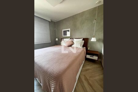 Apartamento à venda com 2 quartos, 110m² em Moema, São Paulo