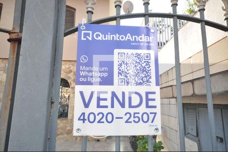 Placa de casa à venda com 3 quartos, 180m² em Parque Edu Chaves, São Paulo