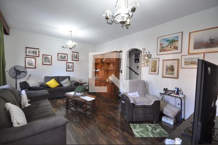 Sala de casa à venda com 3 quartos, 180m² em Parque Edu Chaves, São Paulo