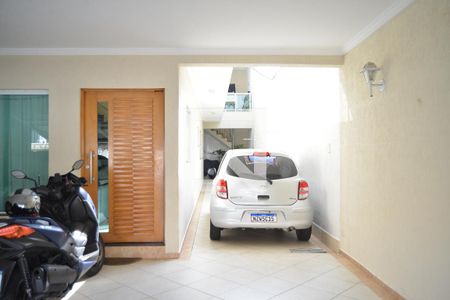 Garagem de casa à venda com 3 quartos, 300m² em Vila Guiomar, Santo André