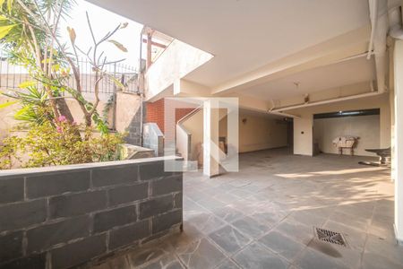Garagem de casa à venda com 3 quartos, 260m² em Parque Jabaquara, São Paulo