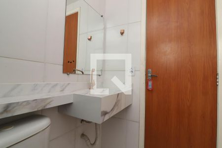 Banheiro Social de apartamento à venda com 2 quartos, 41m² em Jardim Sao Luis (zona Norte), Guarulhos