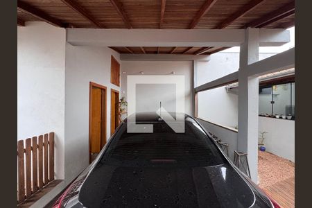 Garagem de casa à venda com 3 quartos, 150m² em Santos Dumont, São Leopoldo