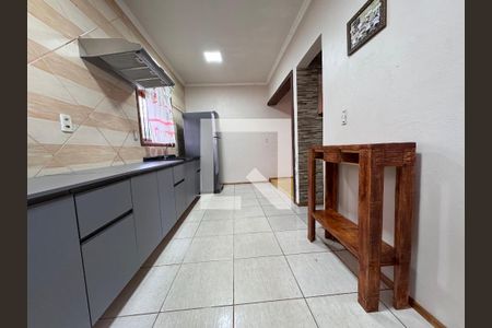 Cozinha de casa à venda com 3 quartos, 150m² em Santos Dumont, São Leopoldo