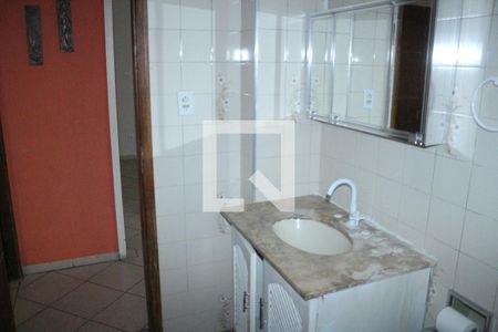 Banheiro de apartamento para alugar com 2 quartos, 74m² em Osvaldo Cruz, São Caetano do Sul