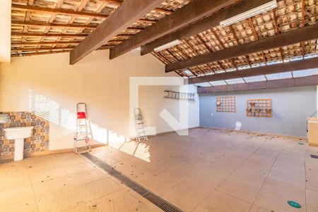 Área comum de casa à venda com 4 quartos, 415m² em Mirandópolis, São Paulo