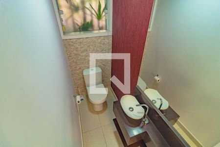 Banheiro Social de casa à venda com 4 quartos, 415m² em Mirandópolis, São Paulo