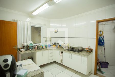 Cozinha de casa à venda com 3 quartos, 240m² em Chora Menino, São Paulo