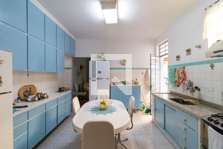 Cozinha de casa à venda com 3 quartos, 240m² em Água Branca, São Paulo