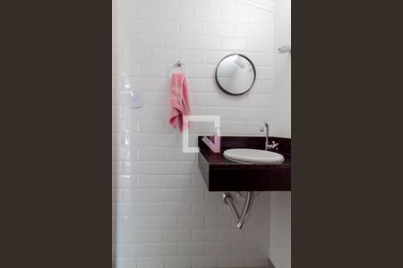 Lavabo da Sala de casa de condomínio à venda com 2 quartos, 65m² em Vila Ré, São Paulo