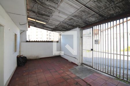 Garagem de casa à venda com 2 quartos, 56m² em Lauzane Paulista, São Paulo