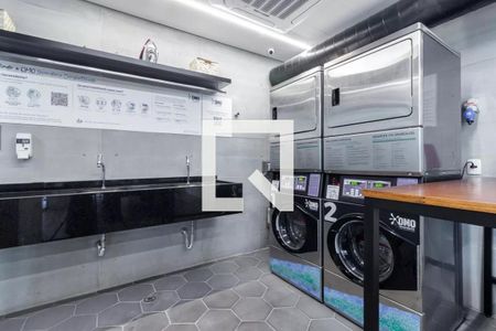 Lavanderia de kitnet/studio à venda com 1 quarto, 32m² em Moema, São Paulo