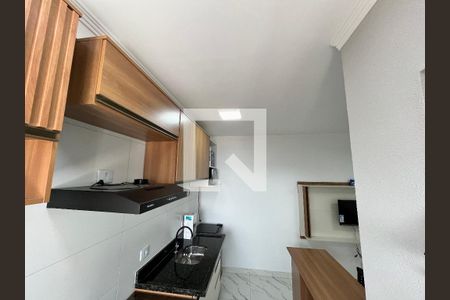 Sala/Cozinha de apartamento para alugar com 1 quarto, 30m² em Parque Peruche, São Paulo