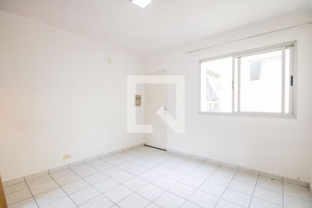 Sala de apartamento para alugar com 2 quartos, 55m² em Vl Ayrosa, Osasco