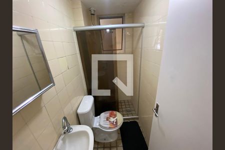 Banheiro de apartamento para alugar com 2 quartos, 50m² em Pechincha, Rio de Janeiro
