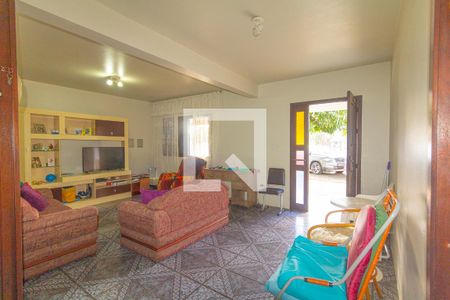 Sala 1 de casa à venda com 4 quartos, 330m² em Niterói, Canoas