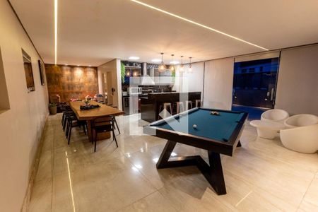 Apartamento à venda com 4 quartos, 260m² em Castelo, Belo Horizonte