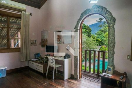 Casa à venda com 7 quartos, 966m² em Vargem Grande, Rio de Janeiro