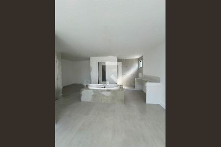 Casa à venda com 4 quartos, 310m² em Recreio dos Bandeirantes, Rio de Janeiro