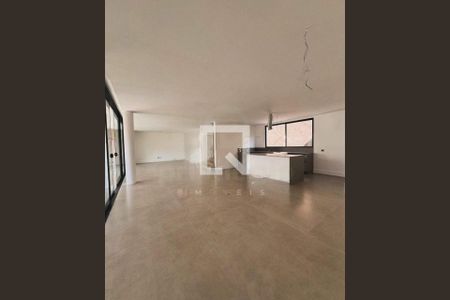 Casa à venda com 4 quartos, 310m² em Recreio dos Bandeirantes, Rio de Janeiro